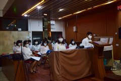 kamis-putih-06
